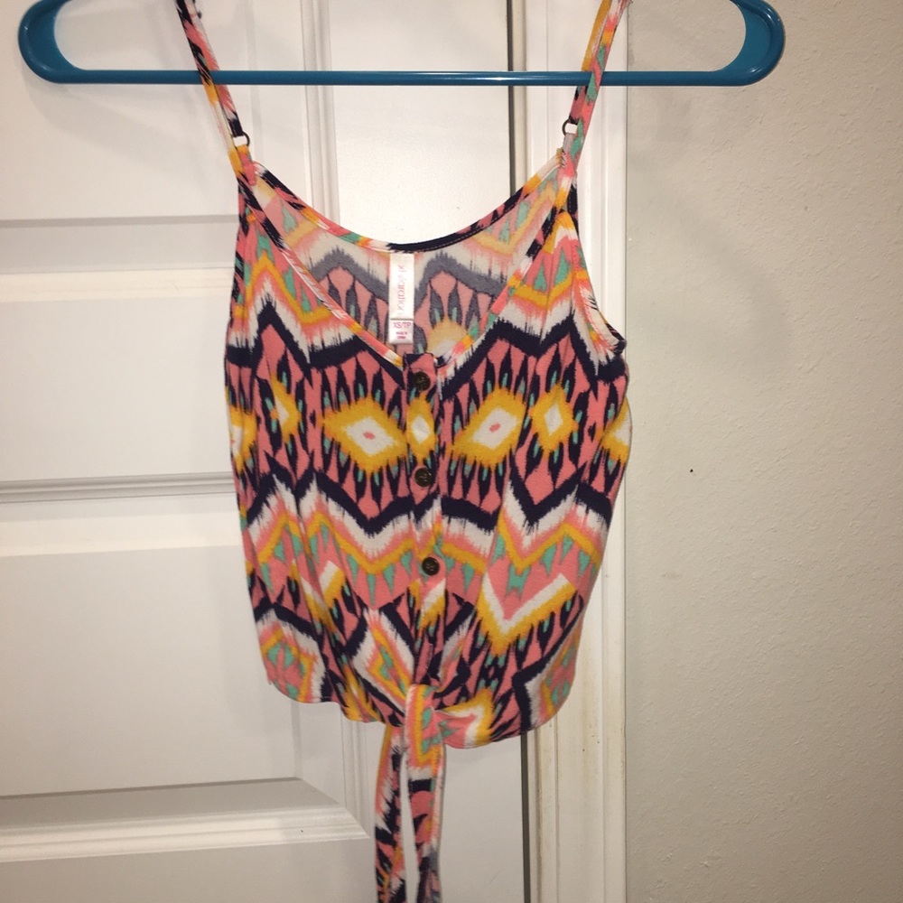 Crop top